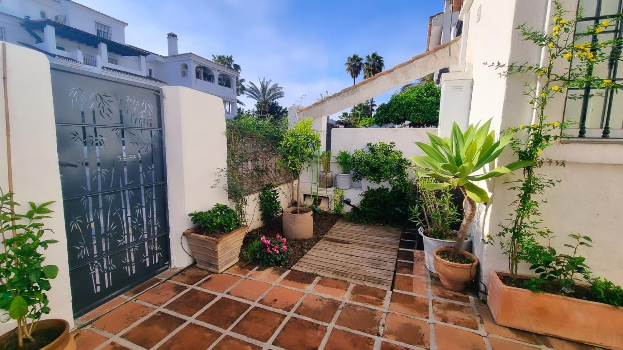4 Bed House With Pool Walk To Puerto Banus Fast Internet Villa Marbella Luaran gambar